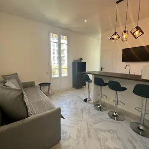 La Maison De Giulia Aparthotel Mentone